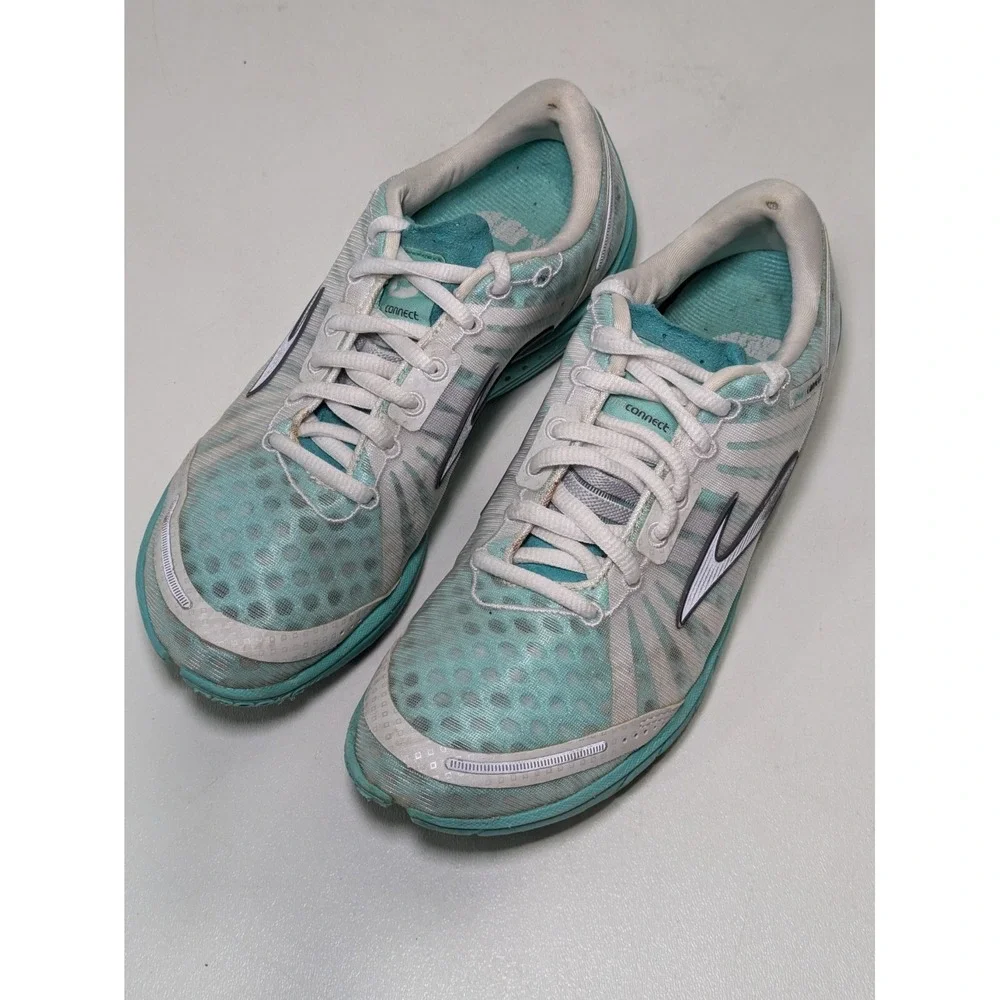 Brooks Women's Pure Connect 4 Running Shoes, 7 B